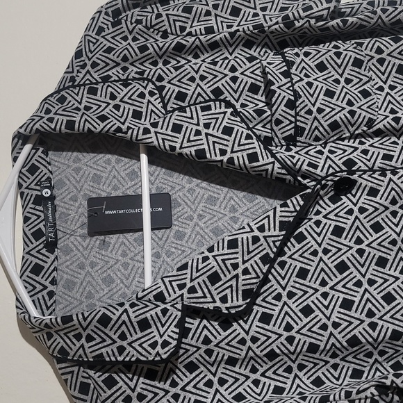 NWT TART Collections Intimates Sleep Wear Short Sleeve Button Top sz M - Picture 2 of 6